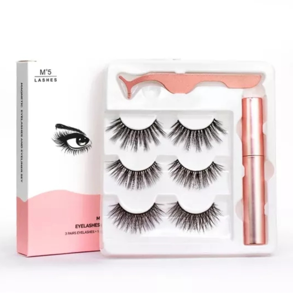 Magnetic eyelashes and eyeliner set
